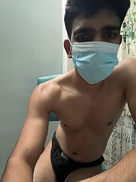 Naughtytomboy78 网络视讯表演