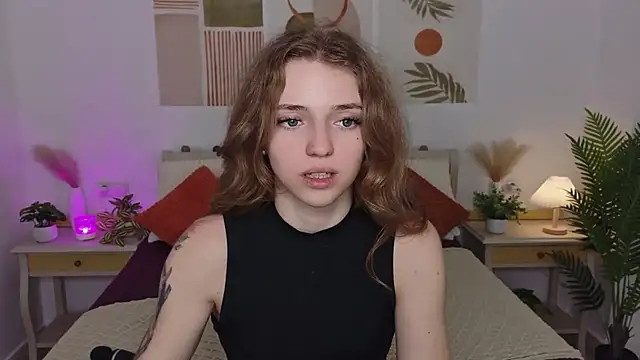 TayloryStar Chat XXX in diretta