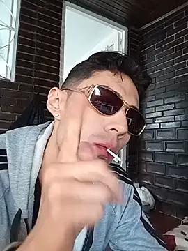 Chatroom XXX en direct de MateoCollins2026