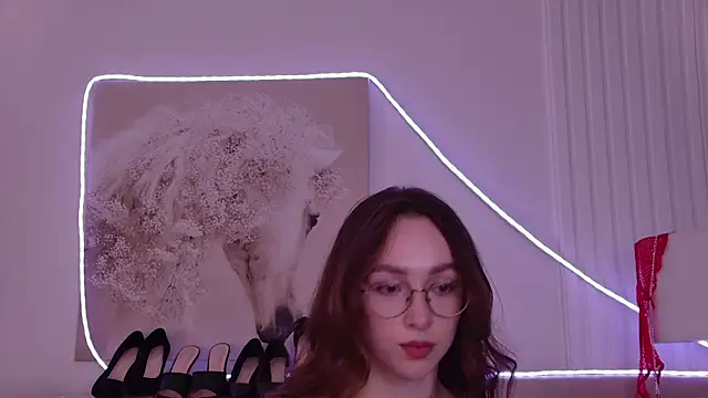 دردشة Emily_Simon الجنسية المباشرة