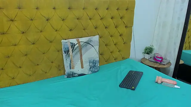 Chatroom XXX en direct de Daniela_Spencerr