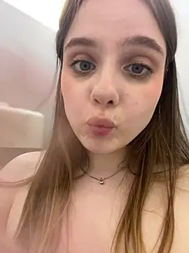 Lunabelle_'s Live XXX Chat