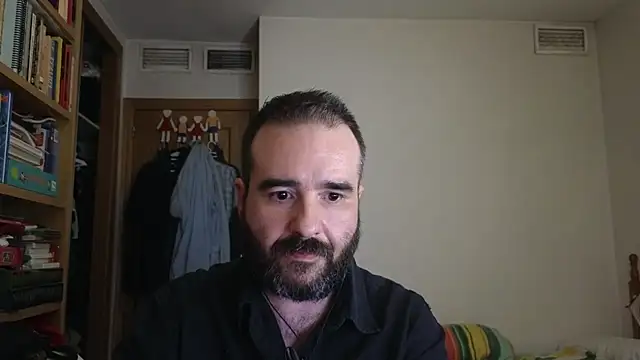 curiosillo83 Adlı Modelin Canlı XXX Sohbeti