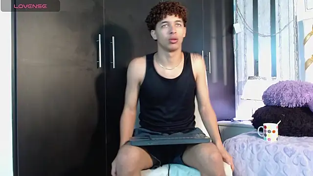 ian_smith_ Chat XXX in diretta