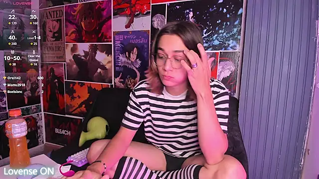 Czat XXX na żywo – Keita_Moon