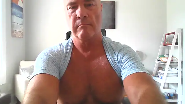 cyclone8888 Show Webcam