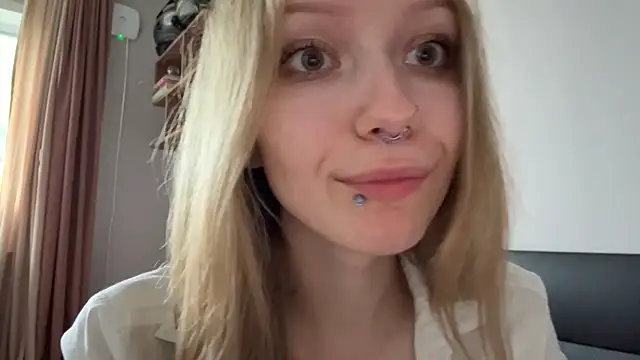 XXX chat uživo modela BivalentFalloff