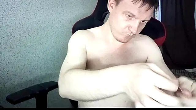 MysteriousWanderer live XXX chat