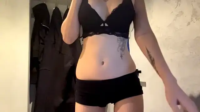 Chatroom XXX en direct de neonami