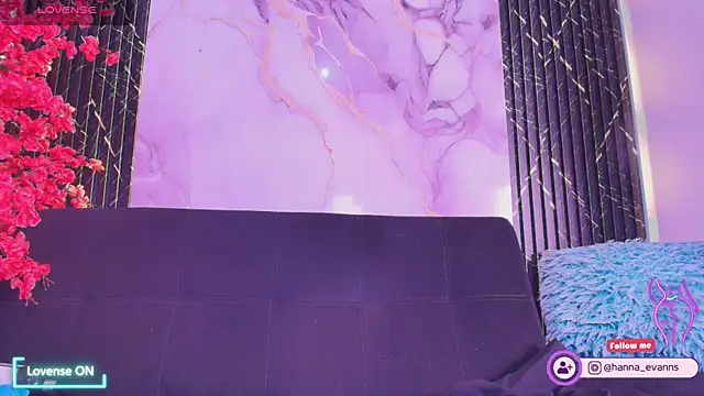 Hanna_Evaanss' Live XXX Chat