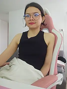 azumiichan Chat XXX in diretta