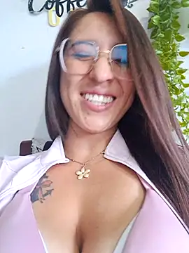 Czat XXX na żywo – VALERY-94