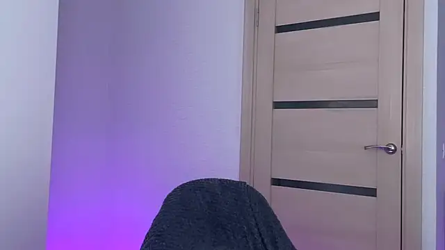 צ'אט XXX בשידור חי של Zombde
