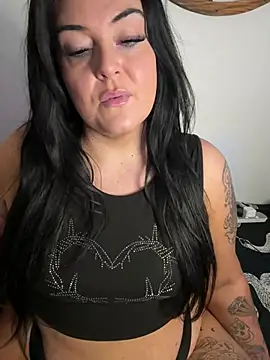 Miss_CurvesXXX's Live XXX Chat