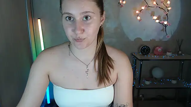 Онлайн чат XXX Milka_kamila