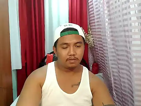 davidhotdesire 即時 XXX 聊天