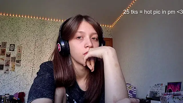 CornyPlatenn Live XXX chat