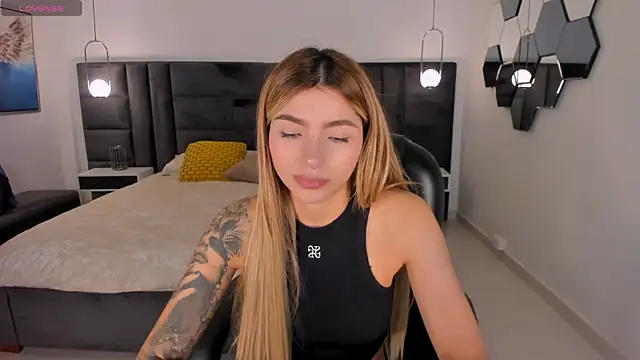 LexieWayne লাইভ XXX চ্যাট