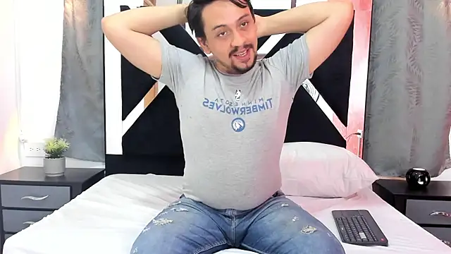 Онлайн чат XXX MikeBayers69