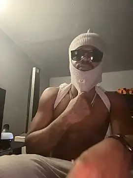 MIGHTYDEMONXXX Live XXX-chat