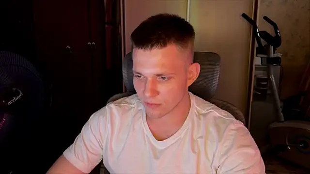 Nikclak – Naživo XXX chat