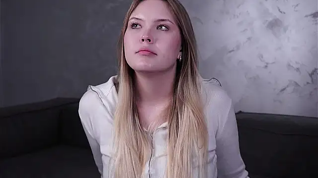 HortensiaHall's Live XXX Chat