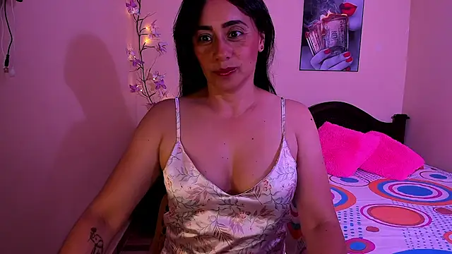 Živý XXX chat sara_florez12