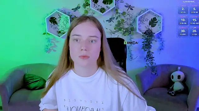 mia_mooon_ Adlı Modelin Canlı XXX Sohbeti
