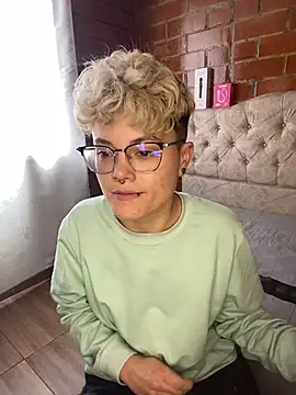 Megan-c 라이브 XXX 채팅