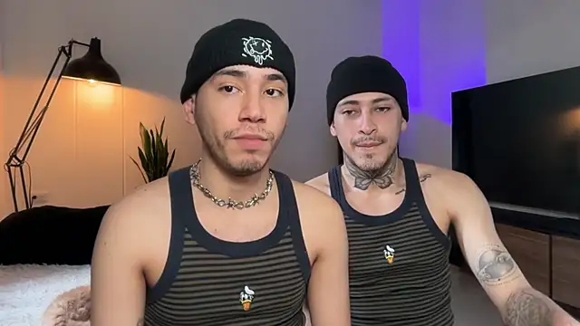 Chat +18 de Noah_and_Steven ao vivo