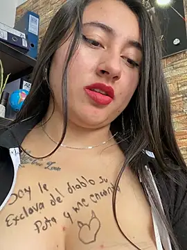 צ'אט XXX בשידור חי של _Sarah-Office1