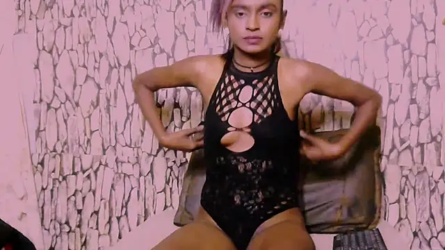 SassyXindian Adlı Modelin Canlı XXX Sohbeti