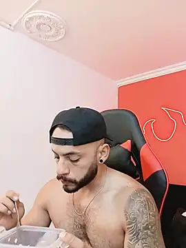 XXX chat uživo modela Mike_savage3