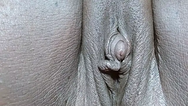 morenahott1's Live XXX Chat