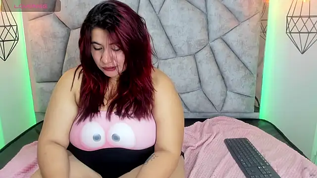 Addyy_02 – Naživo XXX chat