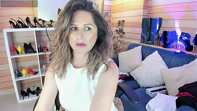 Chat +18 de Victoria_collins_1 ao vivo