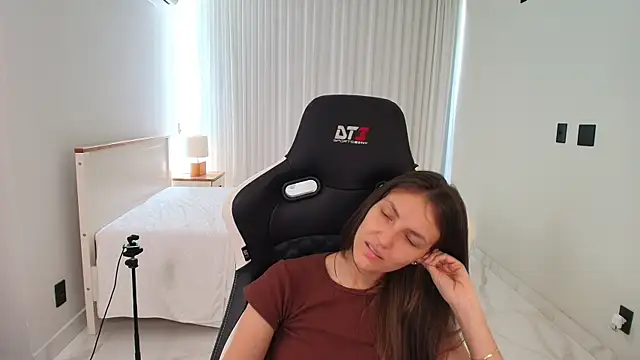 Chat XXX ao vivo de upssnowy