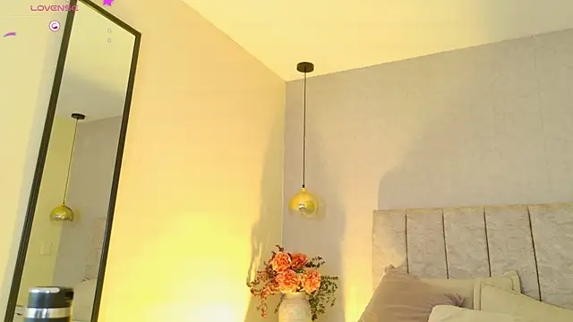 دردشة april_rousse الجنسية المباشرة