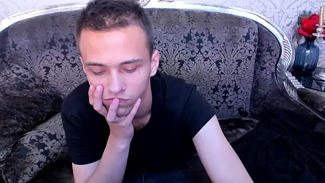 lucaskaur – Naživo XXX chat