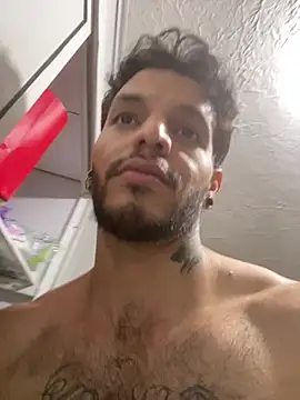 XXX chat uživo modela JuanBlade