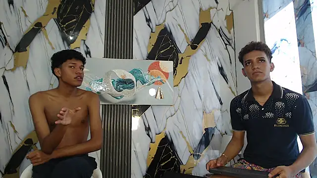 VERY_HOT_GUYS Obrolan Langsung XXX
