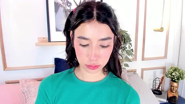 Nanami_ Adlı Modelin Canlı XXX Sohbeti