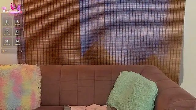 ariana_cross élő XXX-chatje