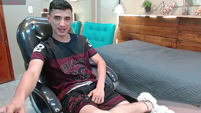FelipeFriendly Live XXX-chat