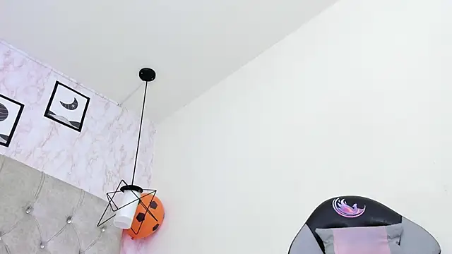 Raichell_ Live XXX-Chat