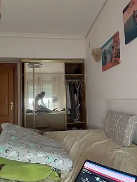 دردشة MollyXoXo الجنسية المباشرة