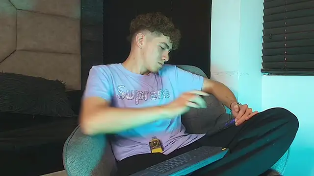 Tyler_Mcrey Chat XXX live