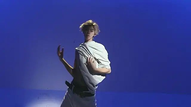 YLBOY-777 Chat XXX live