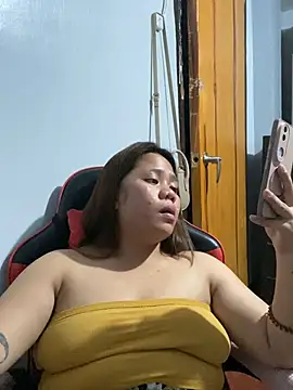 แชท XXX สดของ -CLARAMommy-