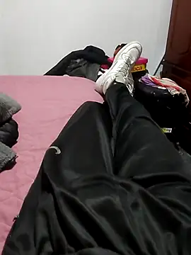 عرض كام Juliano69xv